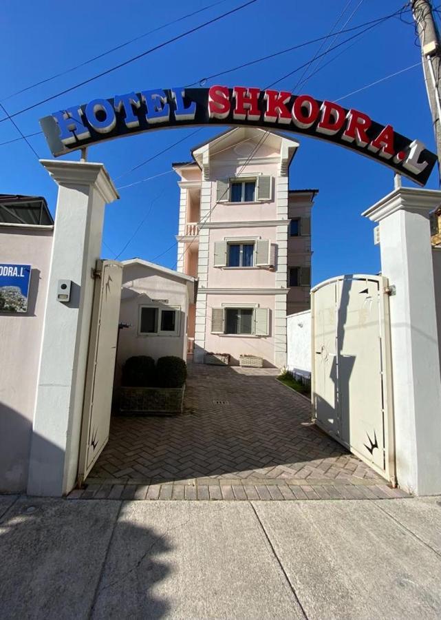 Hotel Shkodra L Extérieur photo